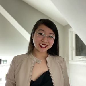 Meet your Posher, Crystal